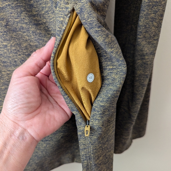 Lululemon Rulu Mock Neck Long Sleeve Mens XS - Picture 11 of 12